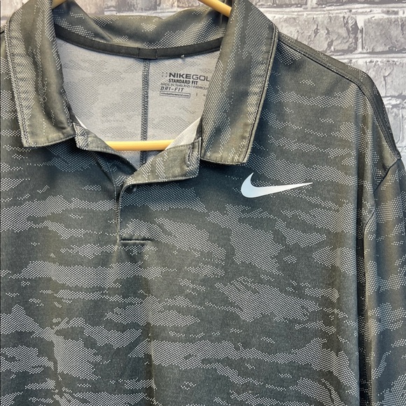 Men's Nike Golf Camouflage Polo Shirt - Picture 1 of 10